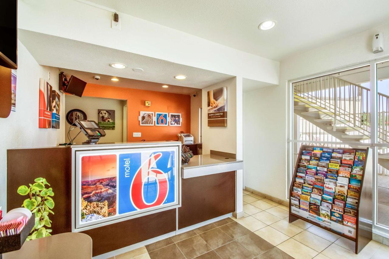 Motel 6-Youngtown, Az - Phoenix - Sun City Bagian luar foto