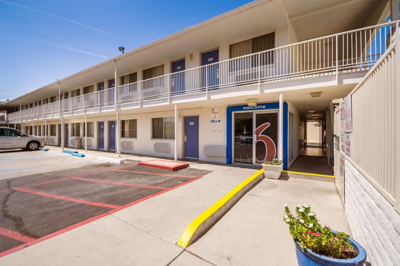 Motel 6-Youngtown, Az - Phoenix - Sun City Bagian luar foto